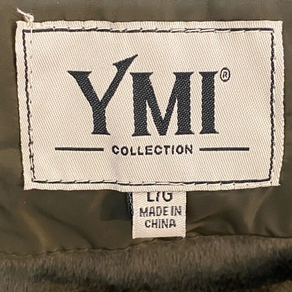 NWT- Women’s Quilted Vest w/Hood-Size L - - Picture 16 of 16